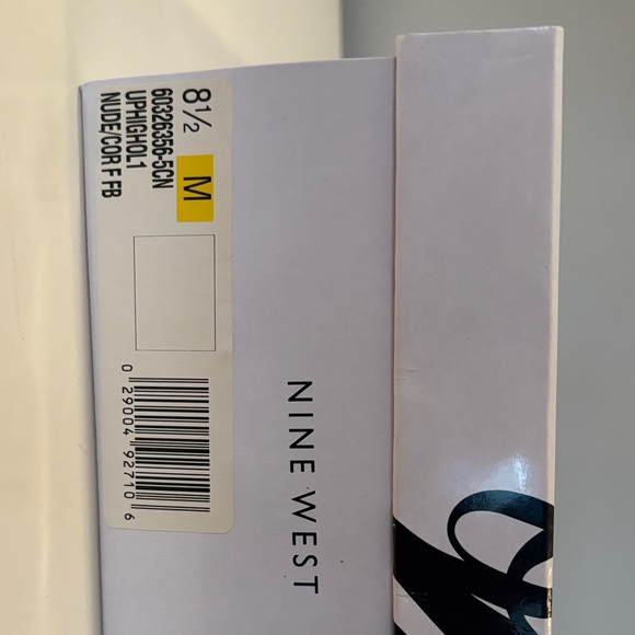 Nine West Tan and Red Heels - Picture 5 of 5